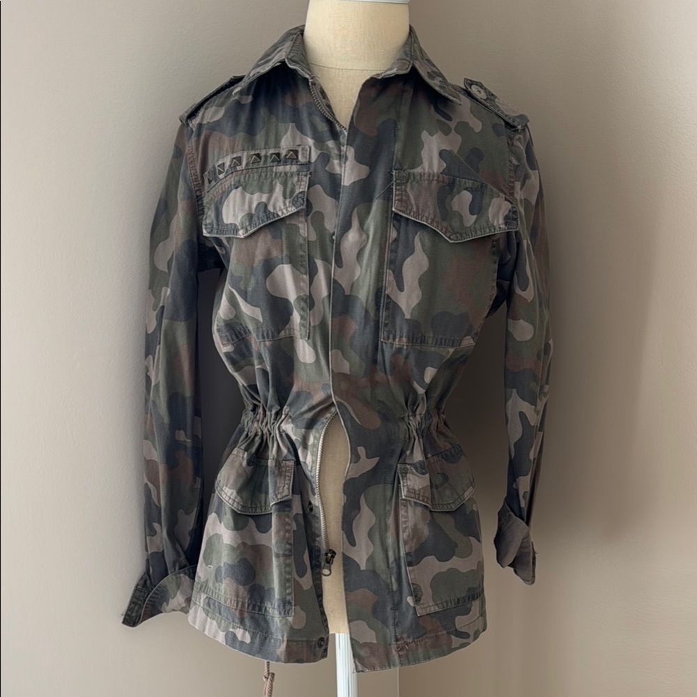 Green and Brown Utility Jacket with Belted Waist and Epaulettes